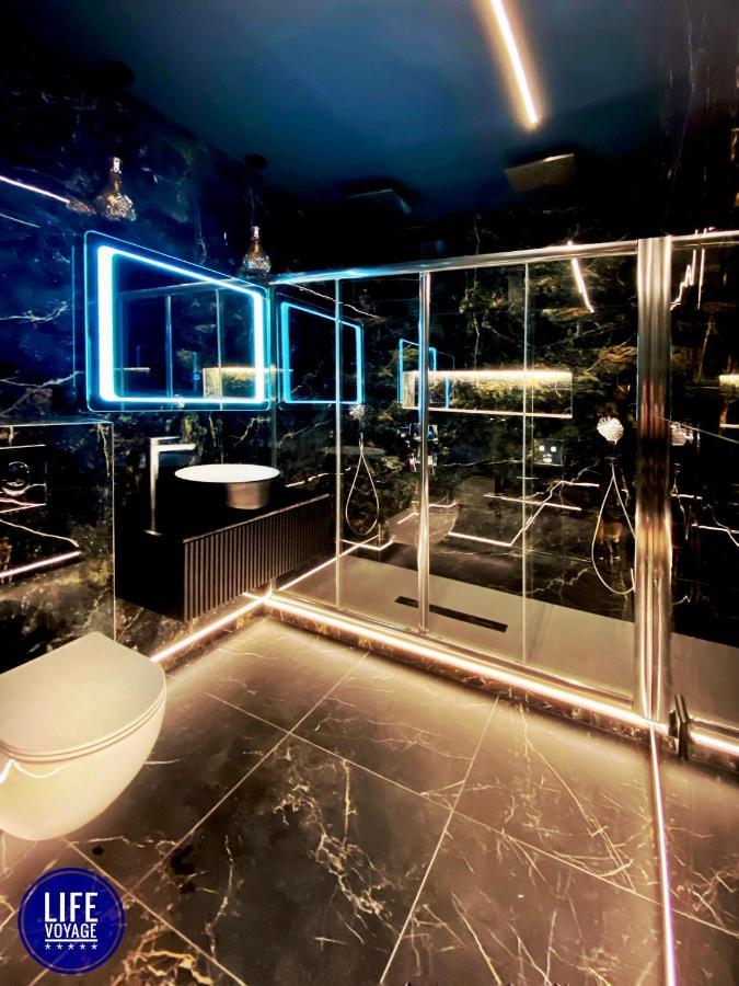 Life Voyage & Spa - Strasbourg'S City Center Luxury Experience Exterior photo