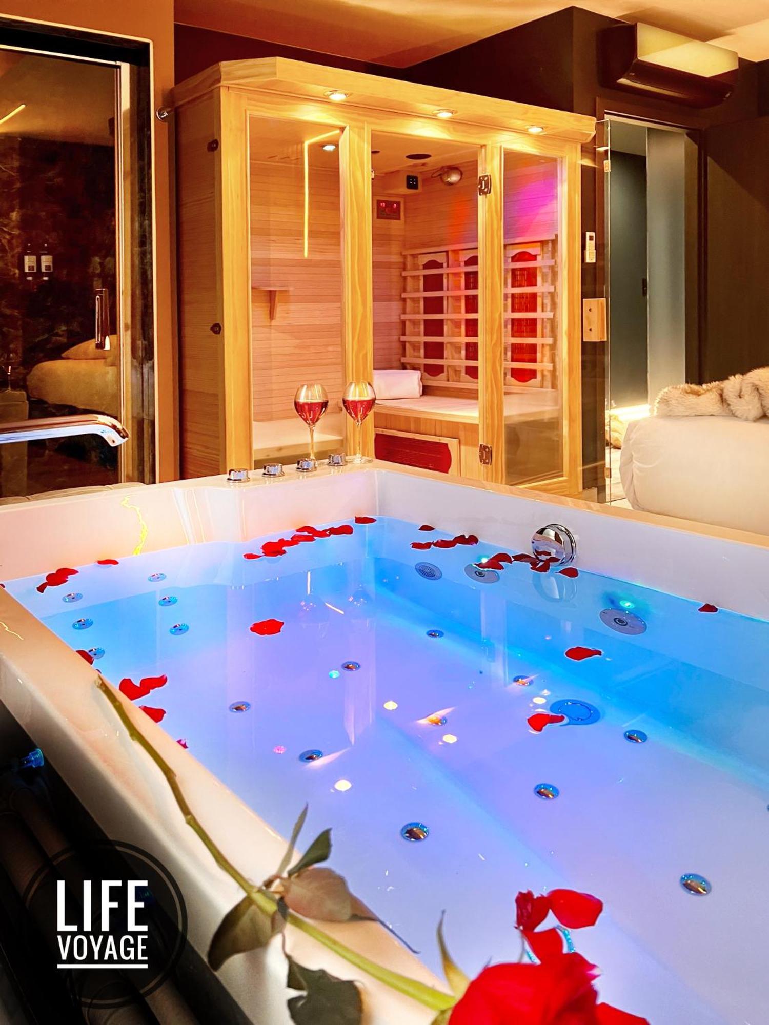 Life Voyage & Spa - Strasbourg'S City Center Luxury Experience Exterior photo